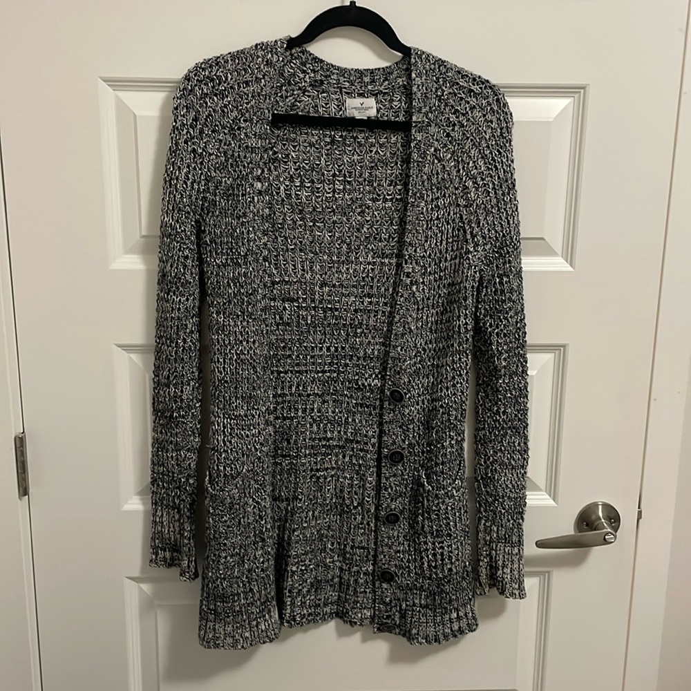 American Eagle cardigan w/ pockets!